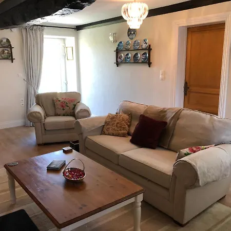 The Old Farm Semesterbostad