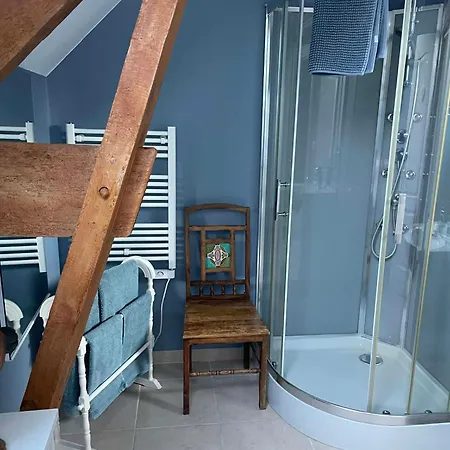 Semesterbostad The Old Farm *