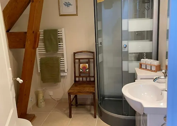 The Old Farm Amfreville (Manche)